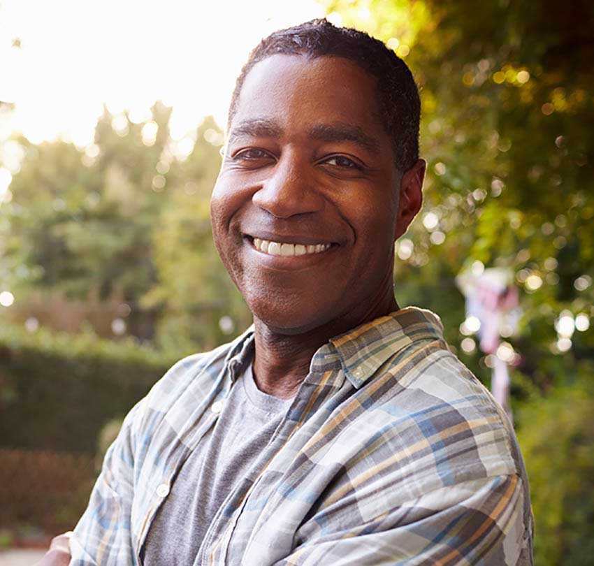 Make Your Smile Sparkle With Teeth Whitening in Cathedral City